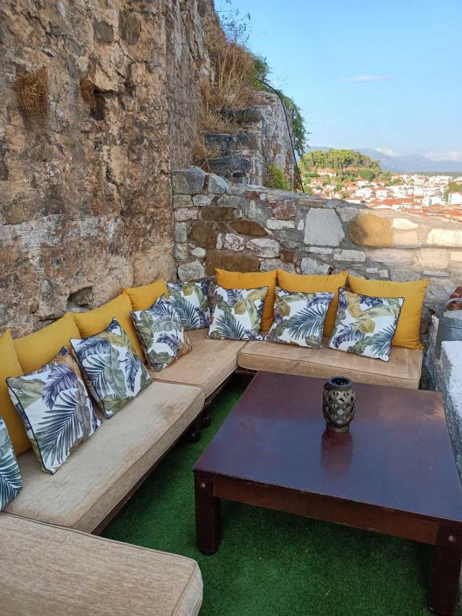 Clock'S House Apartment Nafpaktos Екстериор снимка
